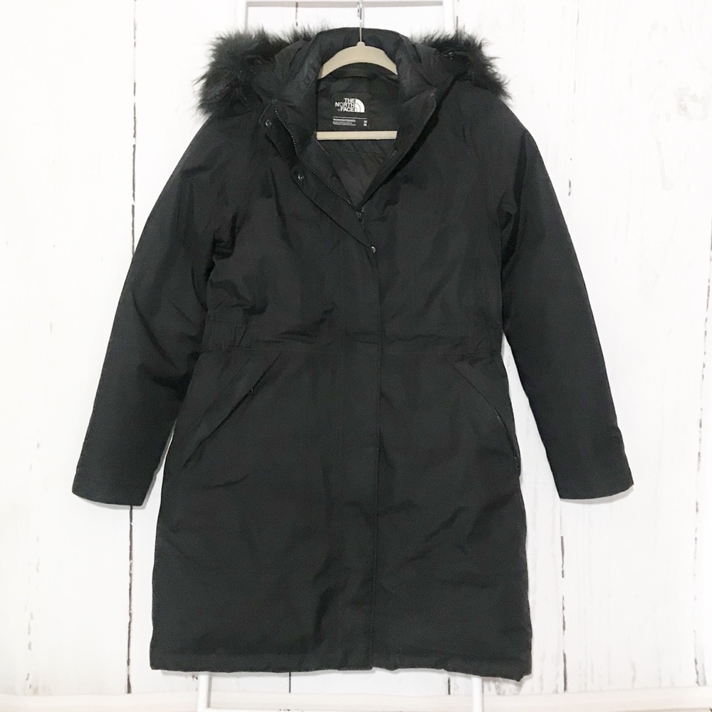 The North Face Insulated Hy Vent Black Parka
